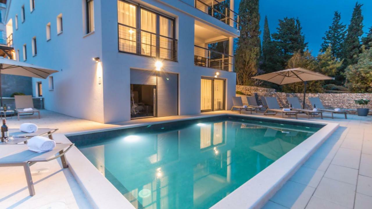 Apartment Di Blu โนวีวีโนดอลสกี ภายนอก รูปภาพ