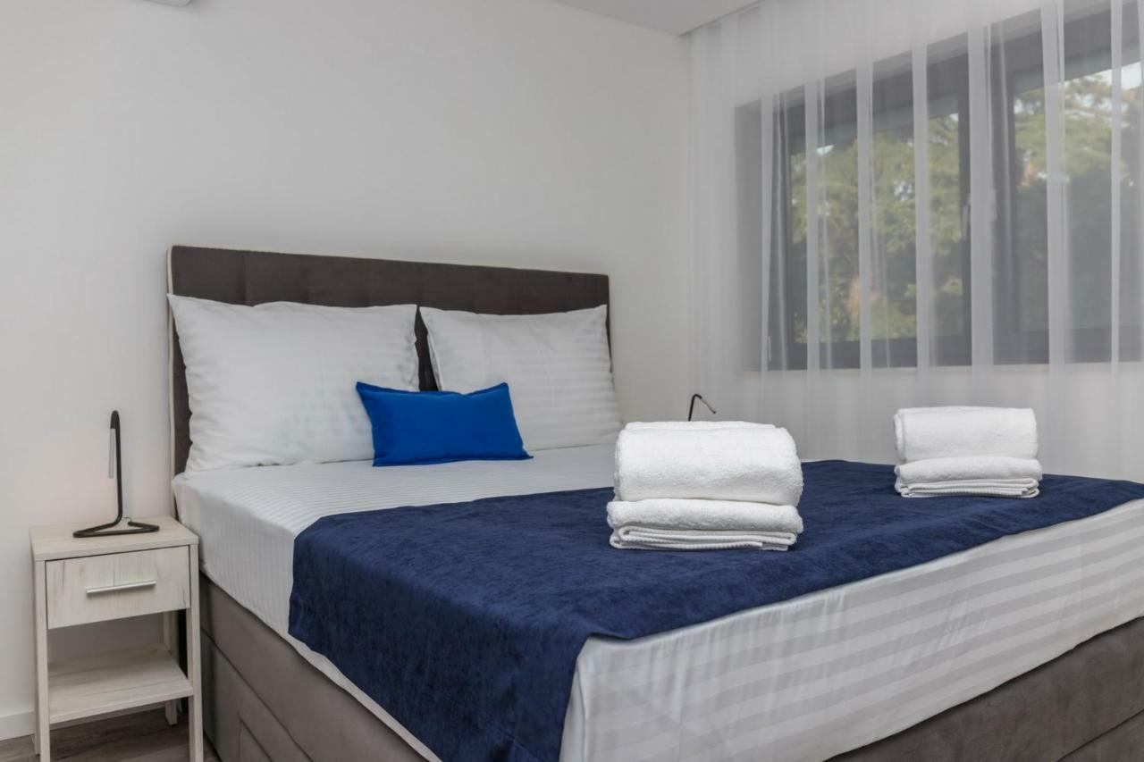 Apartment Di Blu โนวีวีโนดอลสกี ภายนอก รูปภาพ