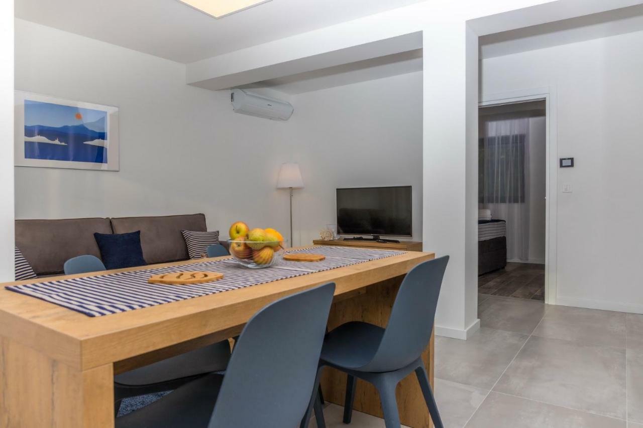 Apartment Di Blu โนวีวีโนดอลสกี ภายนอก รูปภาพ