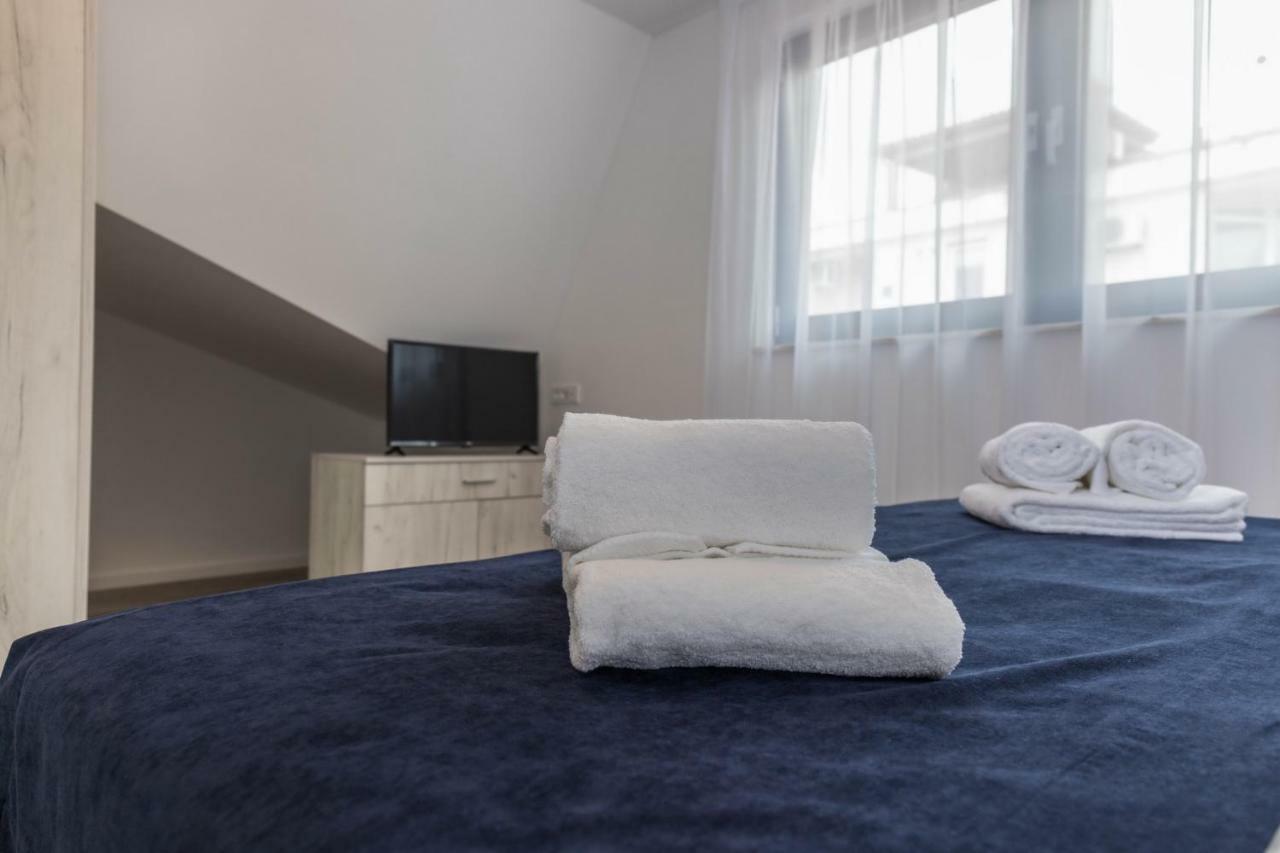 Apartment Di Blu โนวีวีโนดอลสกี ภายนอก รูปภาพ